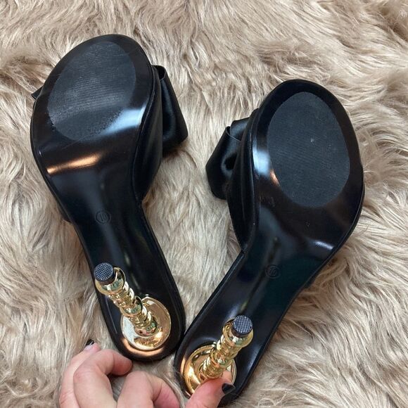 Cape Robbin Oversized Black Bow Detail Mule Gold Accent Bubble Heel/Stiletto - Picture 11 of 12